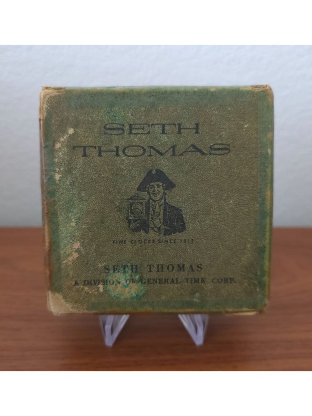 VTG Seth Thomas Keywound Alarm Clock Gold & Black Original Box Germany - WORKS - Picture 2 of 10